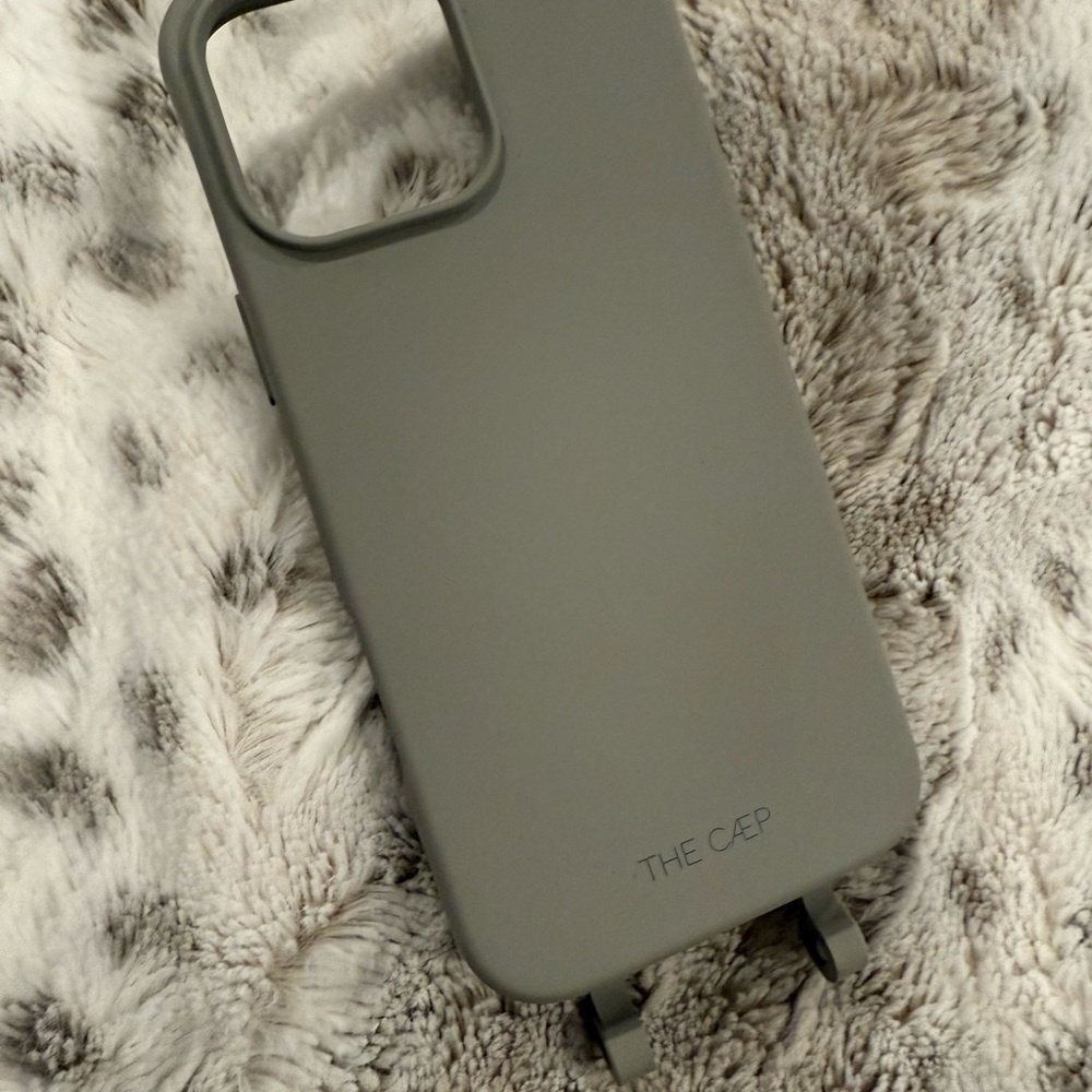 Gray Phone case iPhone 16 pro max with mag safe